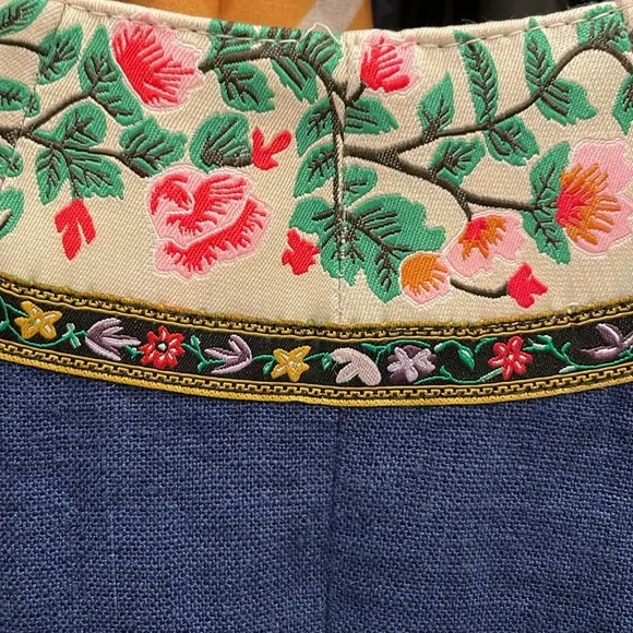 Alice + Olivia linen embroidered blazer size 4 - Picture 4 of 12